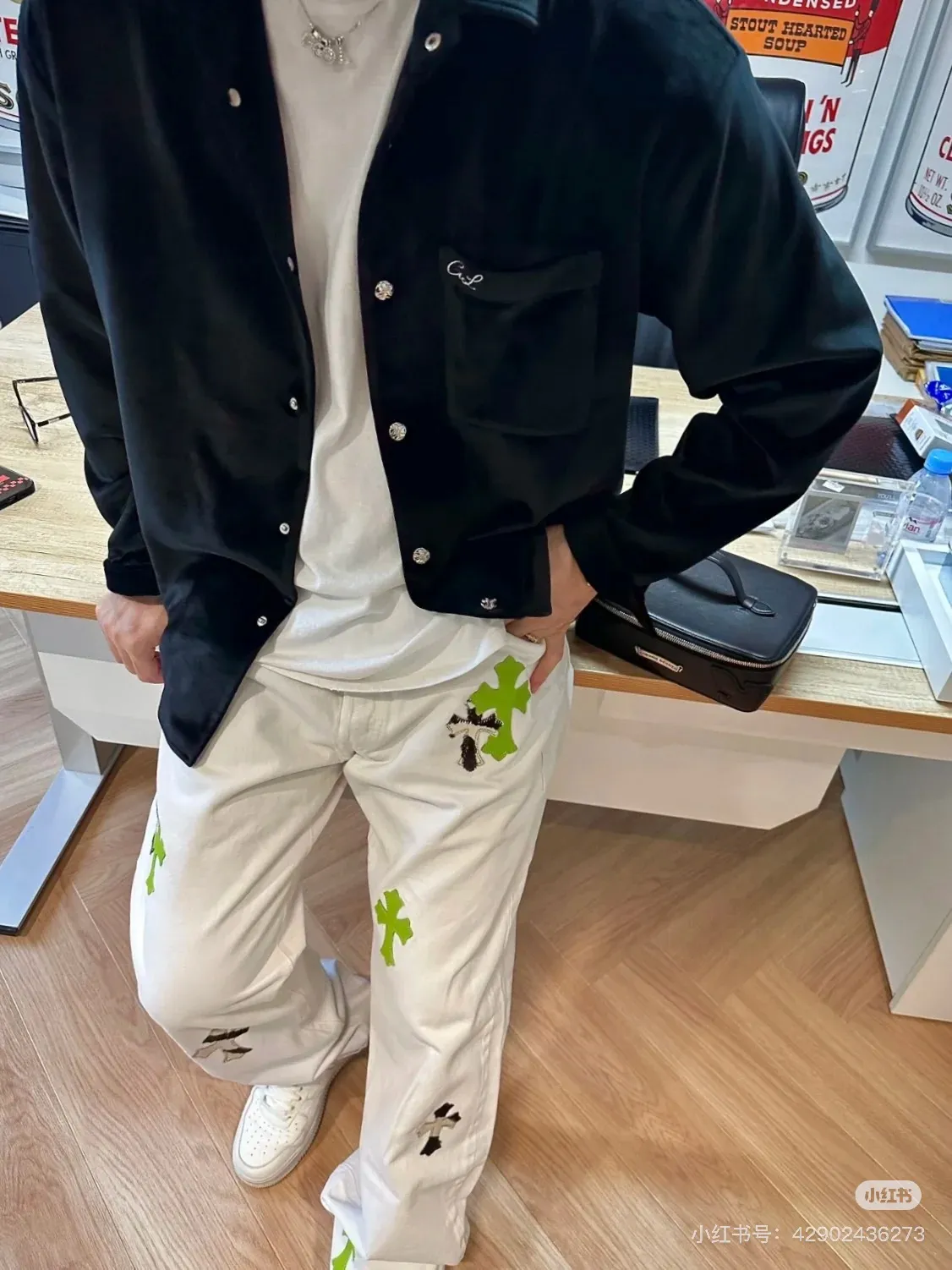 P230 Style number: D322 🇬🇧UK only | Chrome Hearts Chrome Hearts Green Zebra Jeans UK London Limited Apple Green Zebra Cross Jeans SIZE #28 30 32 34